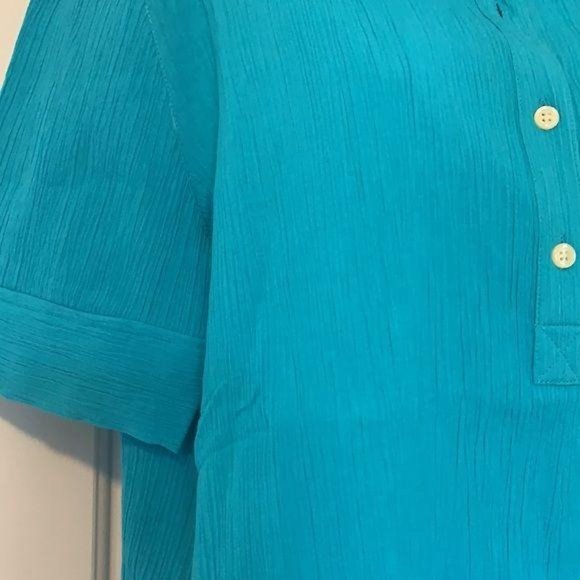 Orvis blue collared half button textured top - Picture 4 of 9